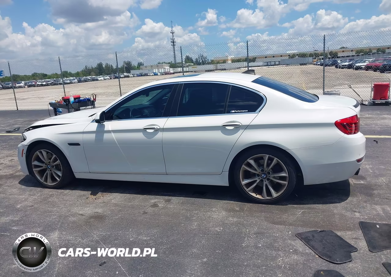 2015 BMW 535I VIN:WBA5B1C5XFD922061 - 14