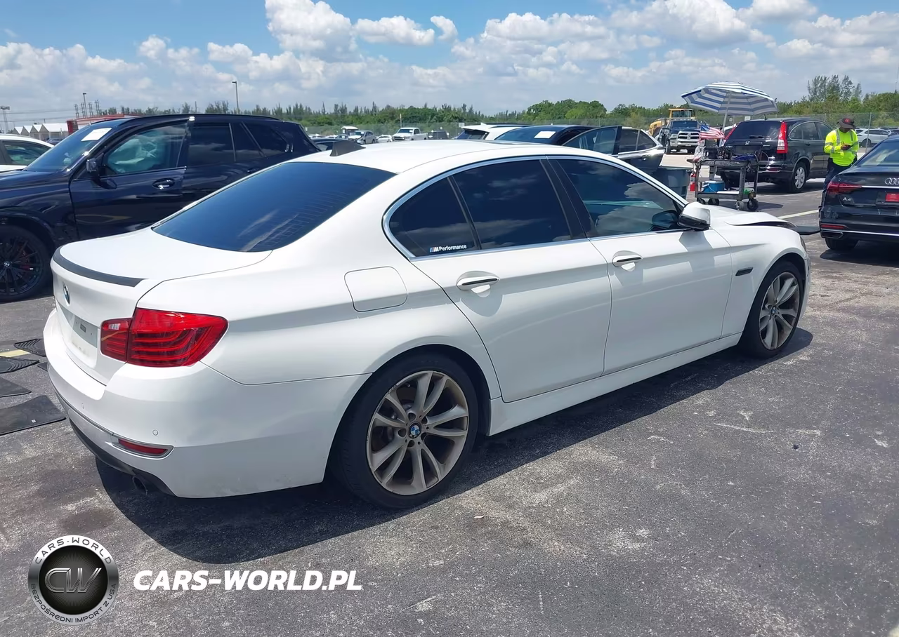 2015 BMW 535I VIN:WBA5B1C5XFD922061 - 4