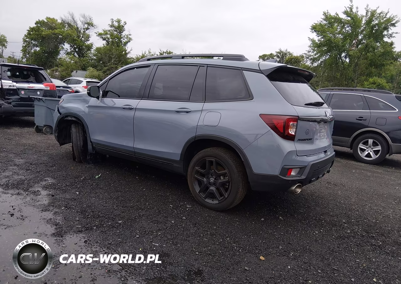 2025 Honda Passport Awd Black VIN:5FNYF8H89SB015899 - 3