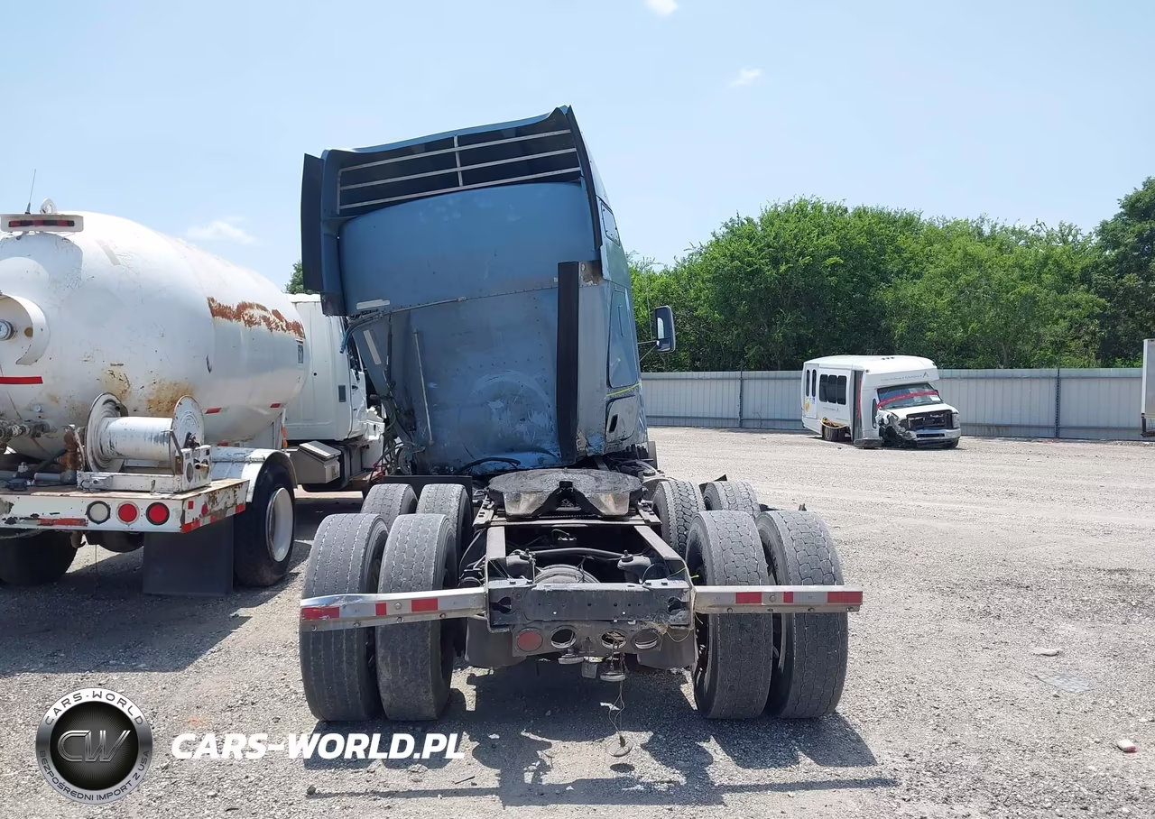 2012 Kenworth Construction T660 VIN:1XKAD49X7CJ302002 - 15