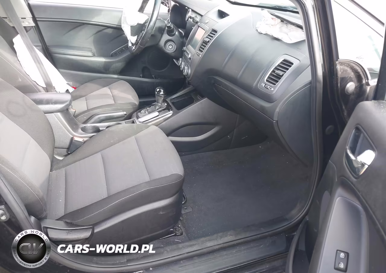 2017 Kia Forte S VIN:3KPFL4A71HE041776 - 5