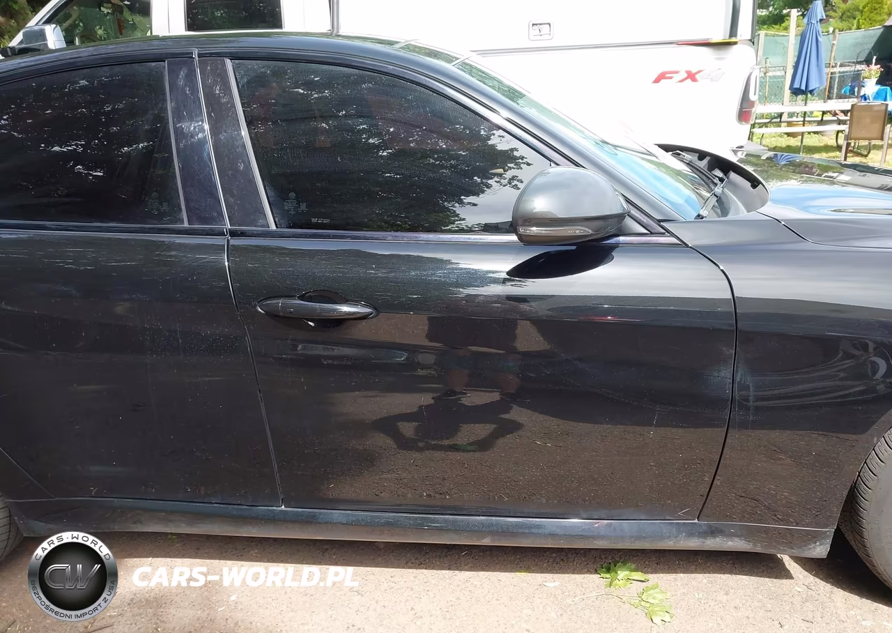 2019 Alfa Romeo Giulia Sport Awd VIN:ZARFANAN5K7608210 - 13
