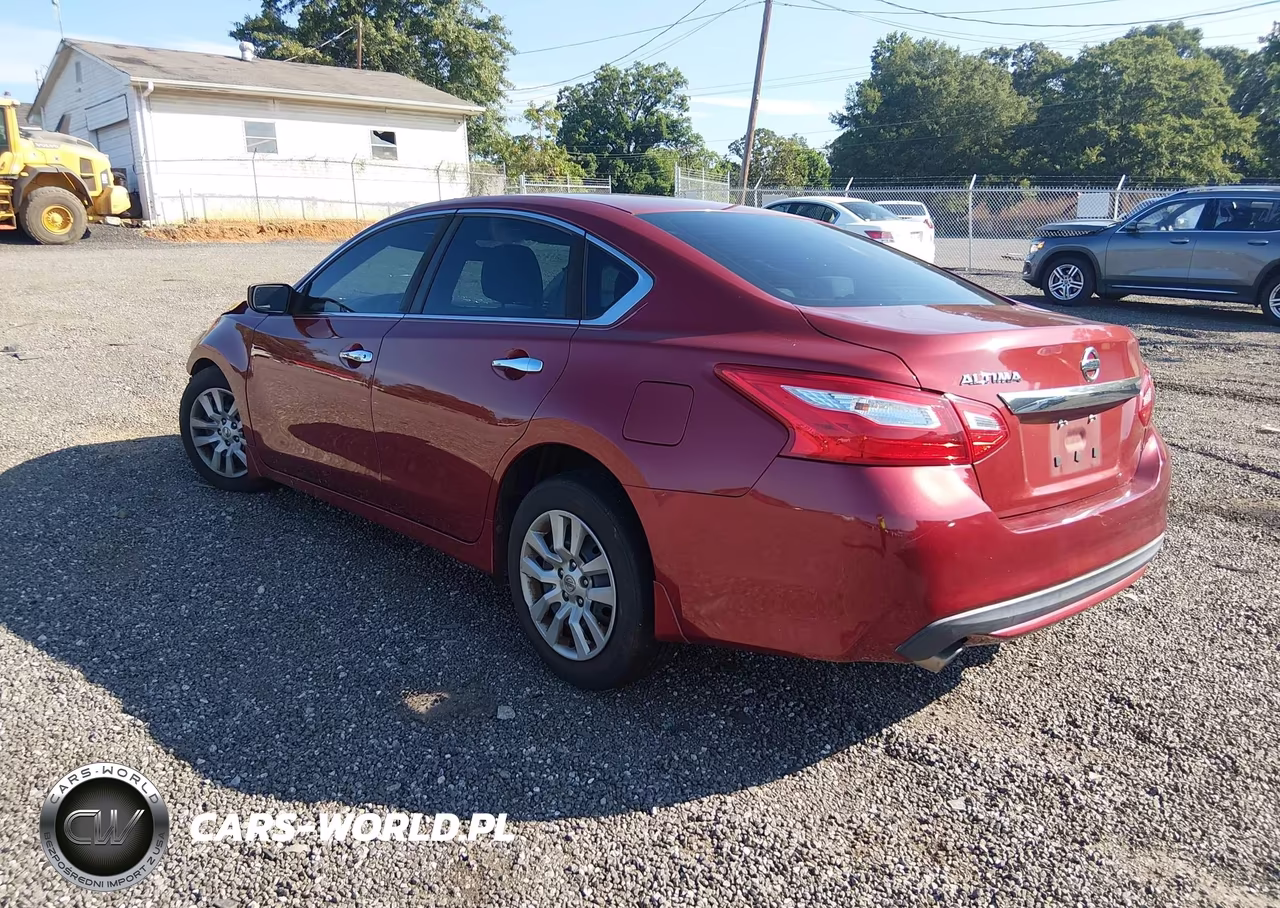 2017 Nissan Altima 2.5 S VIN:1N4AL3AP4HN313663 - 3