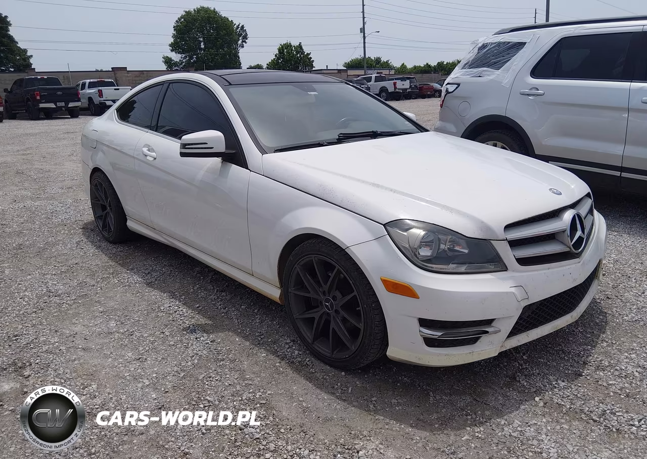 2013 Mercedes-Benz C 250 – zdjęcie 1 z 12