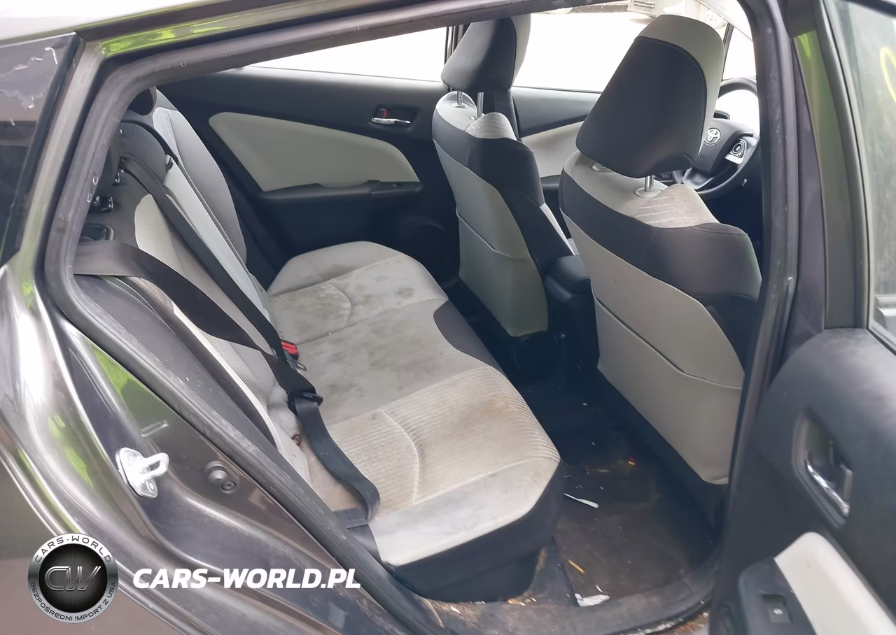 2016 Toyota Prius Two VIN:JTDKBRFU2G3506262 - 8