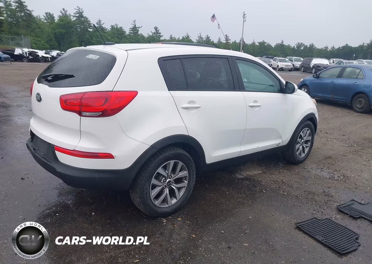 2014 Kia Sportage Lx VIN:KNDPBCAC0E7606111 - 4