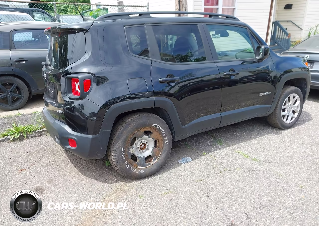 2017 Jeep Renegade Latitude VIN:ZACCJBBB6HPG09183 - 4