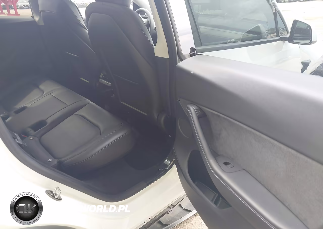 2024 Tesla Model Y Long Range Single Motor Rear-Wheel Drive-Rwd VIN:7SAYGDED7RF055032 - 7