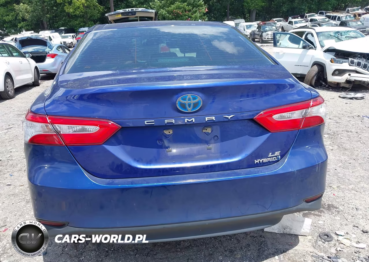 2018 Toyota Camry Hybrid Le VIN:4T1B31HK8JU500649 - 16