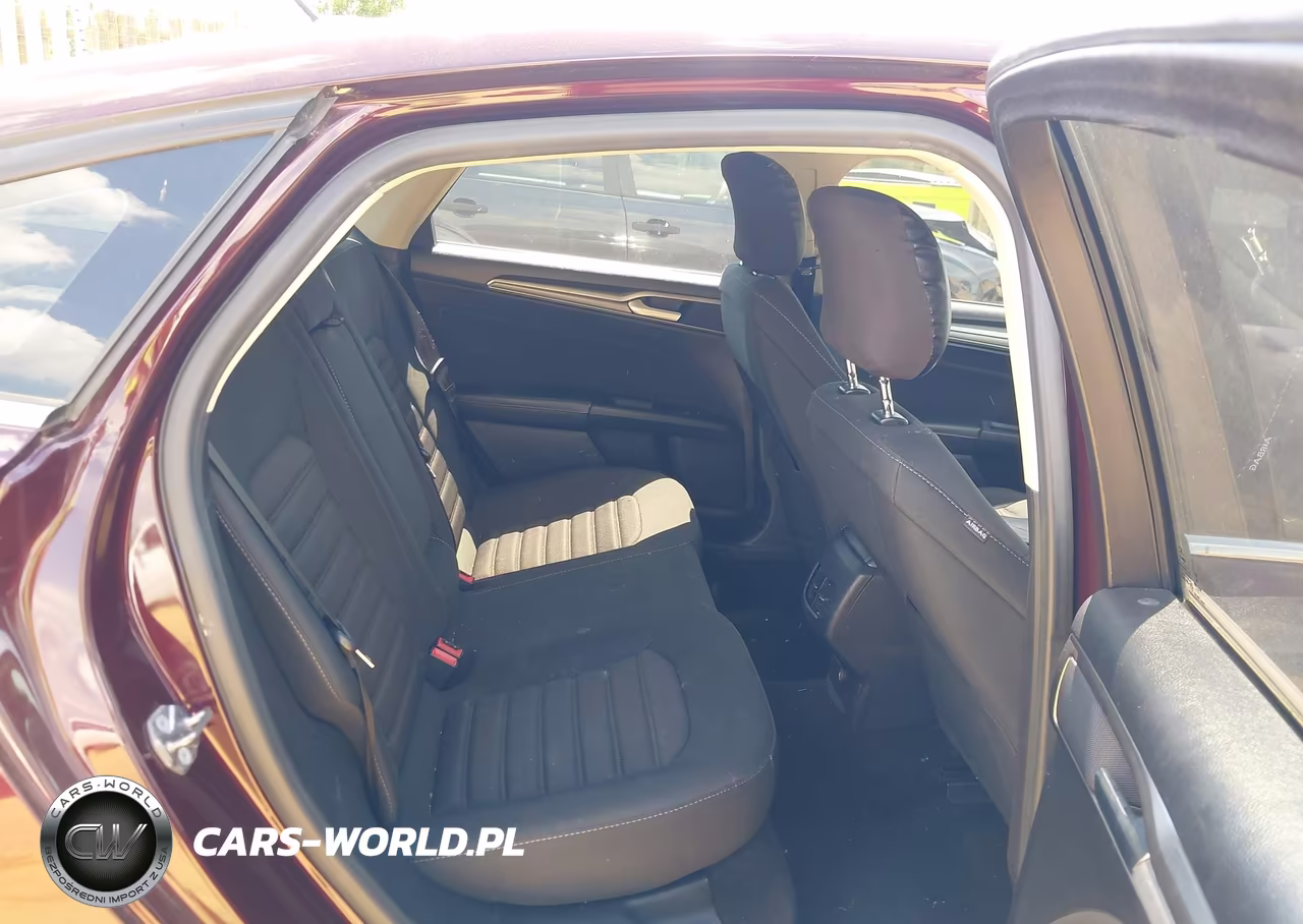 2018 Ford Fusion Se VIN:3FA6P0HD3JR166761 - 8