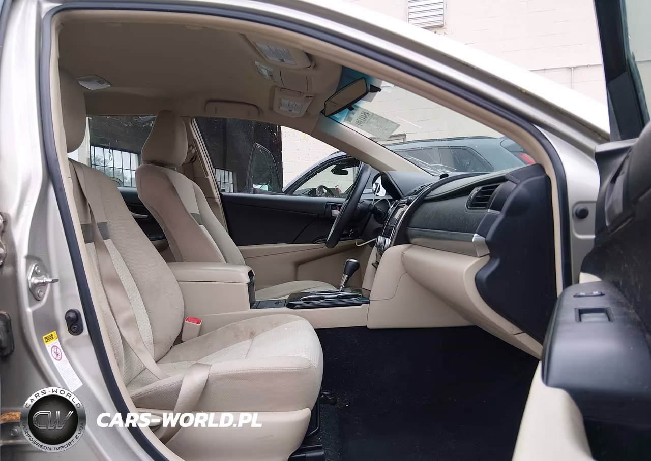 2014 Toyota Camry Le VIN:4T4BF1FK5ER421414 - 5