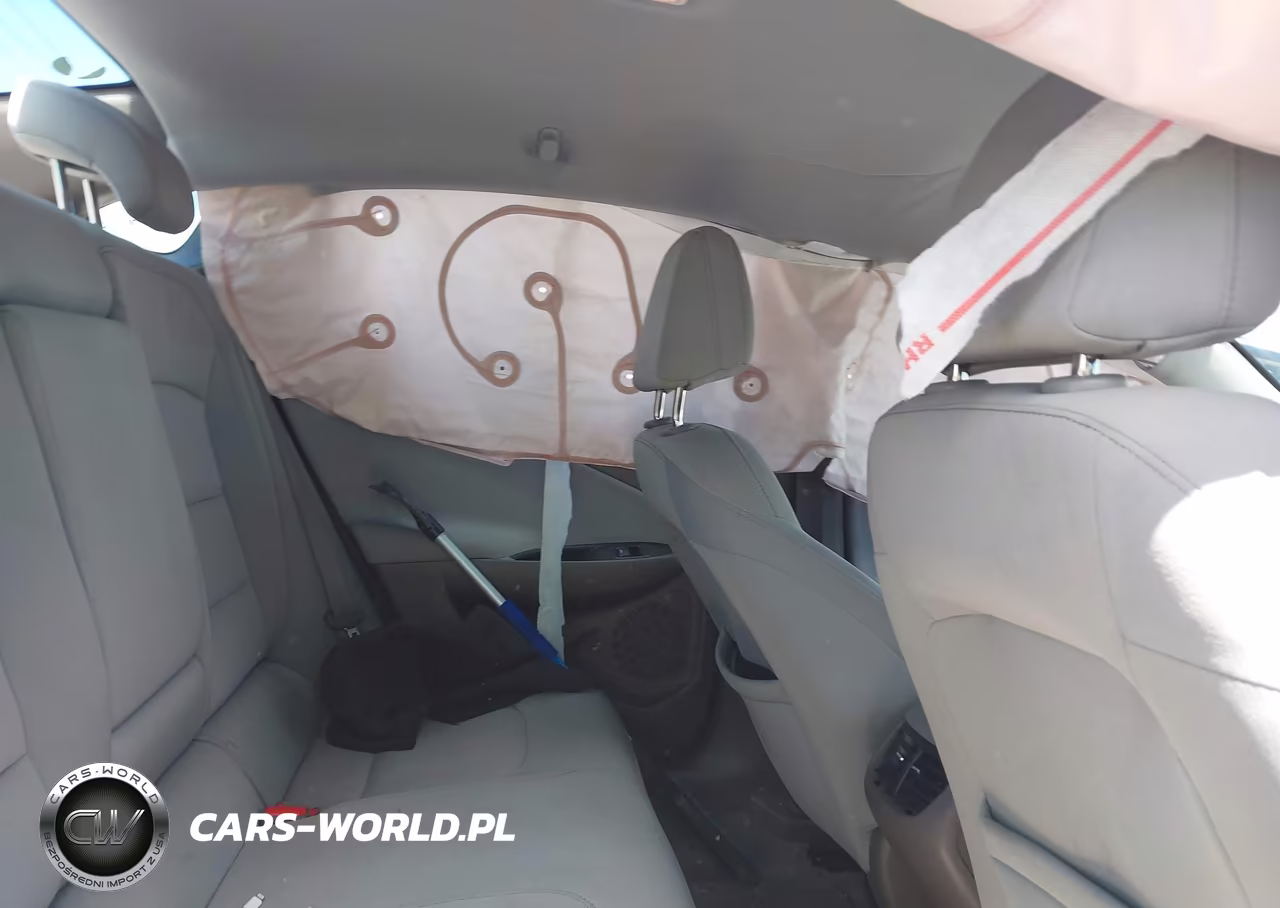 2019 Chevrolet Malibu Lt VIN:1G1ZD5ST0KF119322 - 8