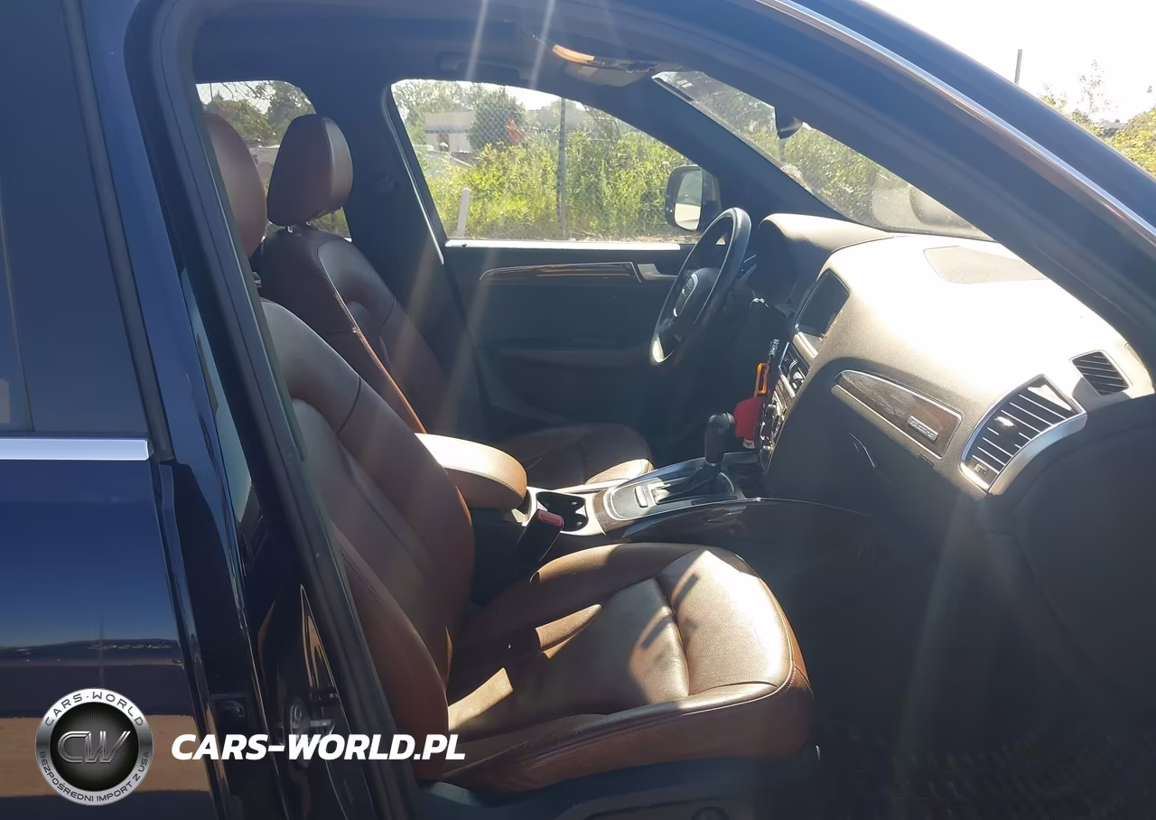 2011 Audi Q5 2.0T Premium VIN:WA1LFAFP9BA021037 - 5