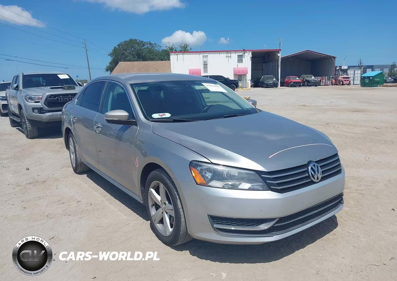 2013 Volkswagen Passat 2.5L Se – zdjęcie 1 z 16