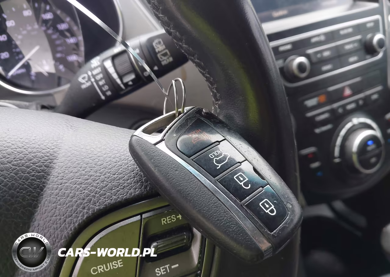 2017 Hyundai Santa Fe Sport 2.4L VIN:5XYZUDLB8HG427190 - 11
