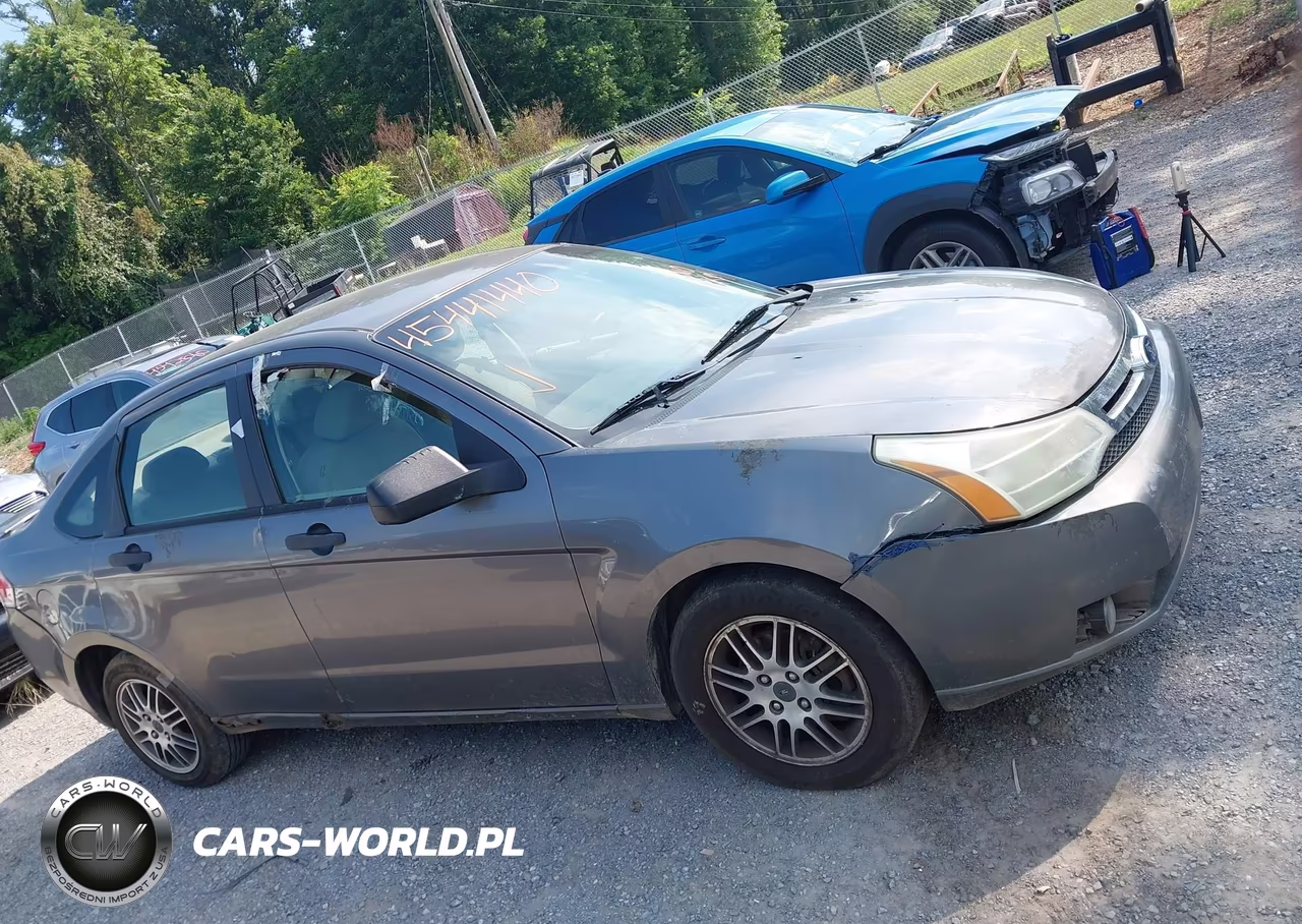 2010 Ford Focus Se VIN:1FAHP3FN6AW294933 - 13