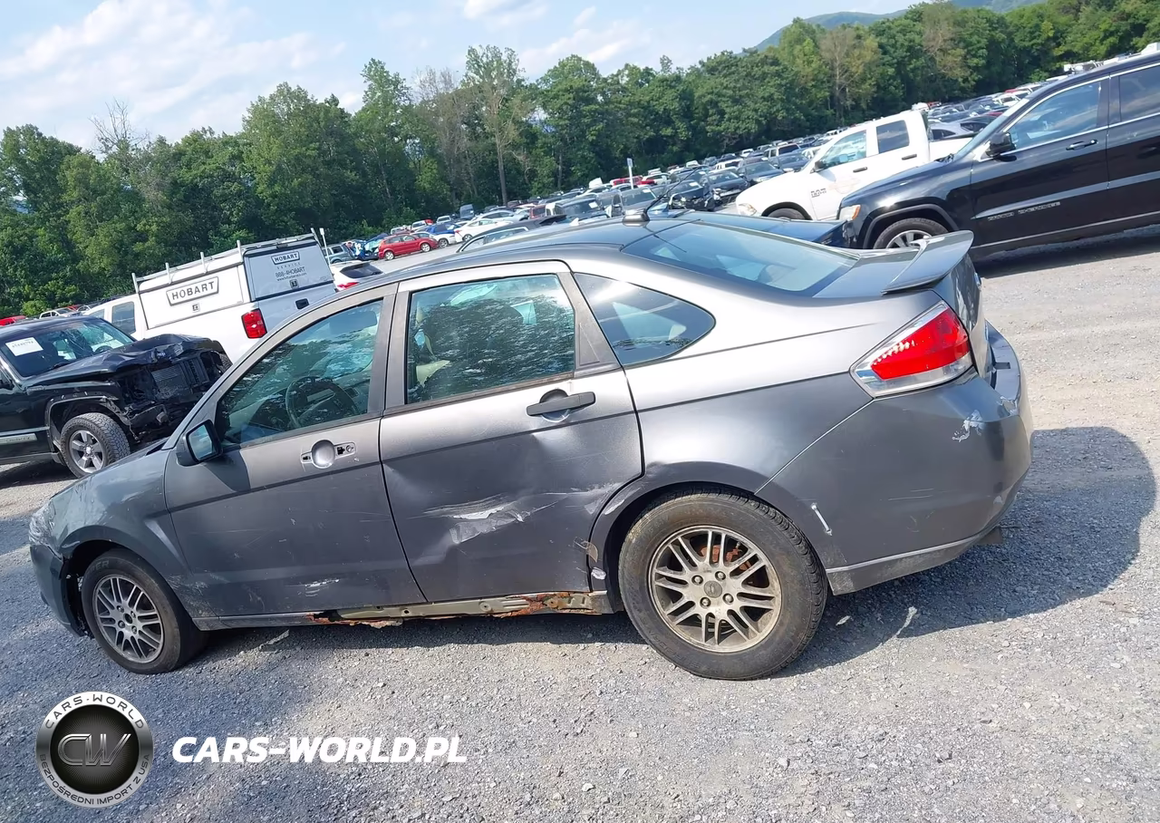 2010 Ford Focus Se VIN:1FAHP3FN6AW294933 - 14