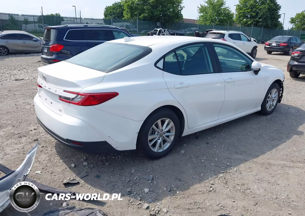 2025 Toyota Camry Le VIN:4T1DAACK9SU091780 - 4