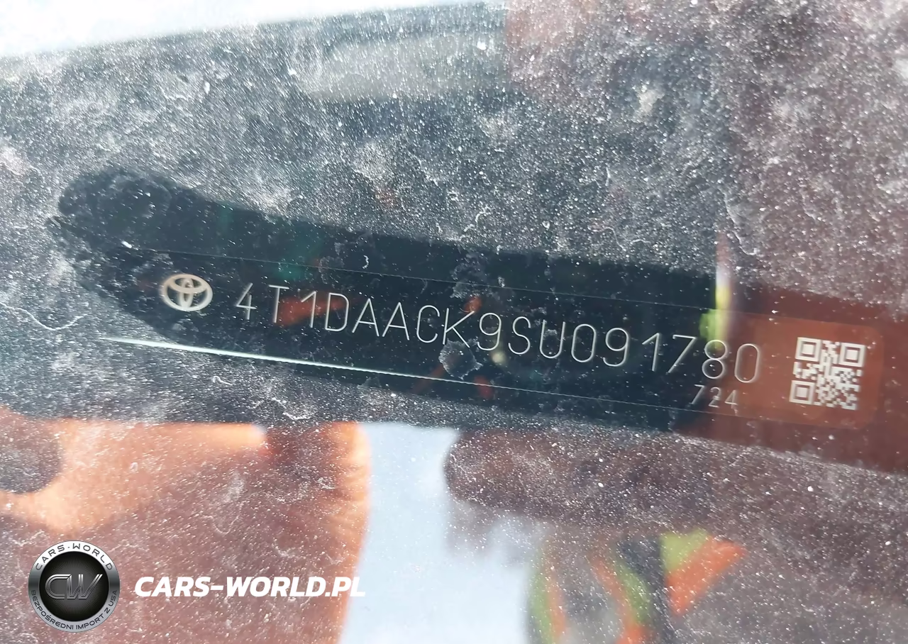 2025 Toyota Camry Le VIN:4T1DAACK9SU091780 - 9