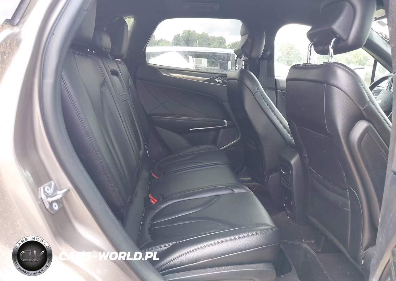 2019 Lincoln Mkc Standard VIN:5LMCJ1C98KUL51978 - 8