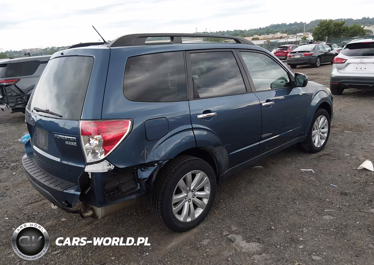 2011 Subaru Forester 2.5X Premium VIN:JF2SHADC6BH731291 - 4