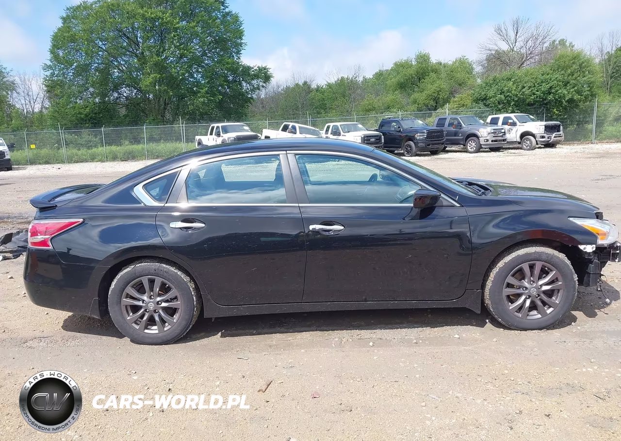 2015 Nissan Altima 2.5 S VIN:1N4AL3AP4FC460039 - 14