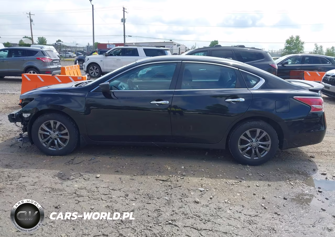 2015 Nissan Altima 2.5 S VIN:1N4AL3AP4FC460039 - 15