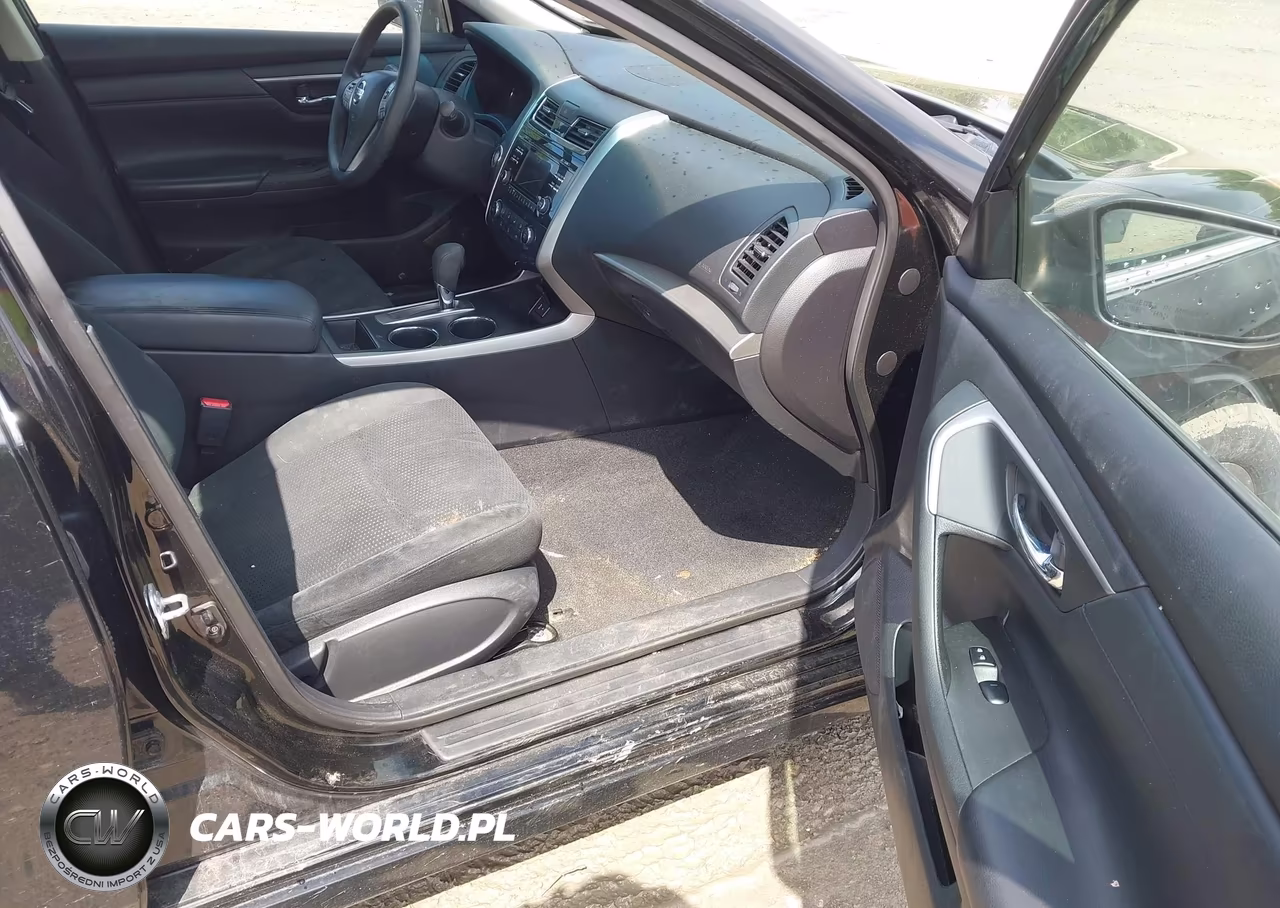 2015 Nissan Altima 2.5 S VIN:1N4AL3AP4FC460039 - 5