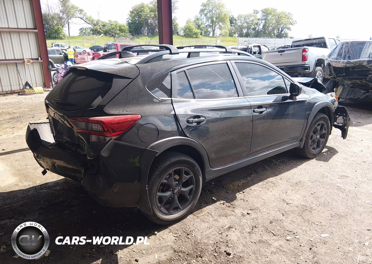 2020 Subaru Crosstrek Premium VIN:JF2GTAPC2L8234367 - 4