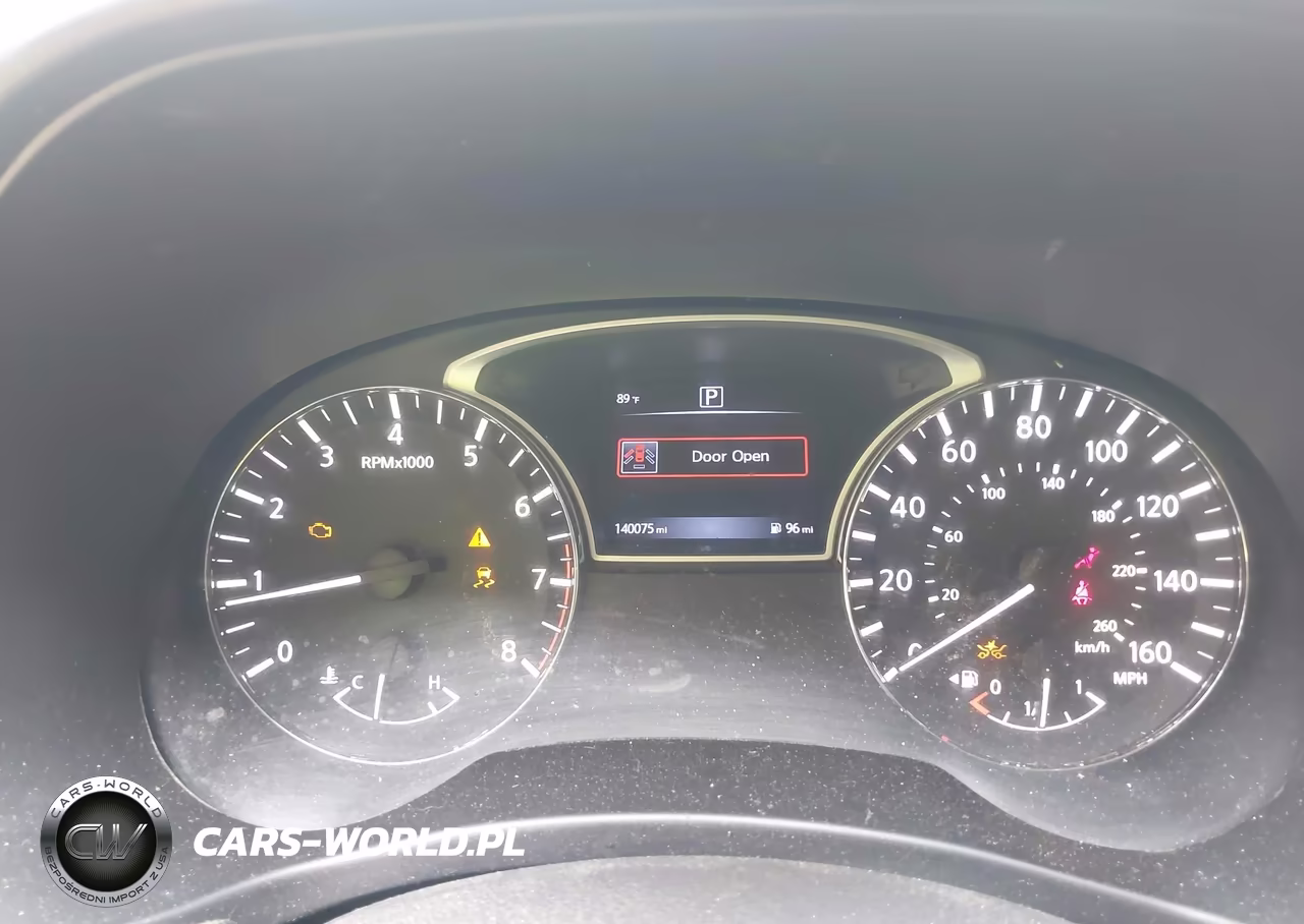 2018 Nissan Pathfinder S VIN:5N1DR2MN2JC671111 - 7