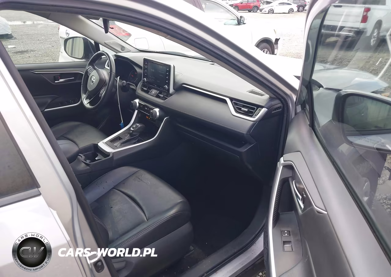 2019 Toyota Rav4 Xle Premium VIN:2T3C1RFV7KW004286 - 5
