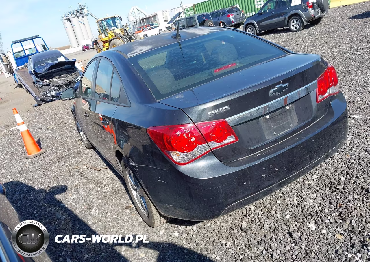 2013 Chevrolet Cruze Ls Auto VIN:1G1PA5SG5D7245207 - 3
