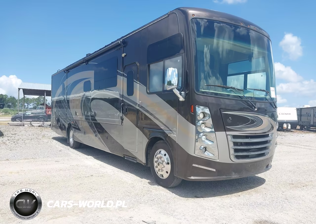 2017 Ford F53 VIN:1F66F5DY2H0A18570 - 1