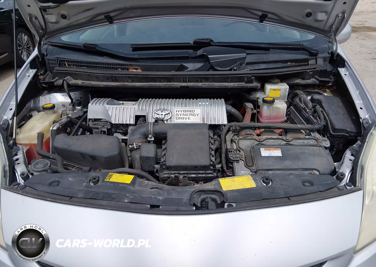 2013 Toyota Prius Two VIN:JTDKN3DU9D5699405 - 10