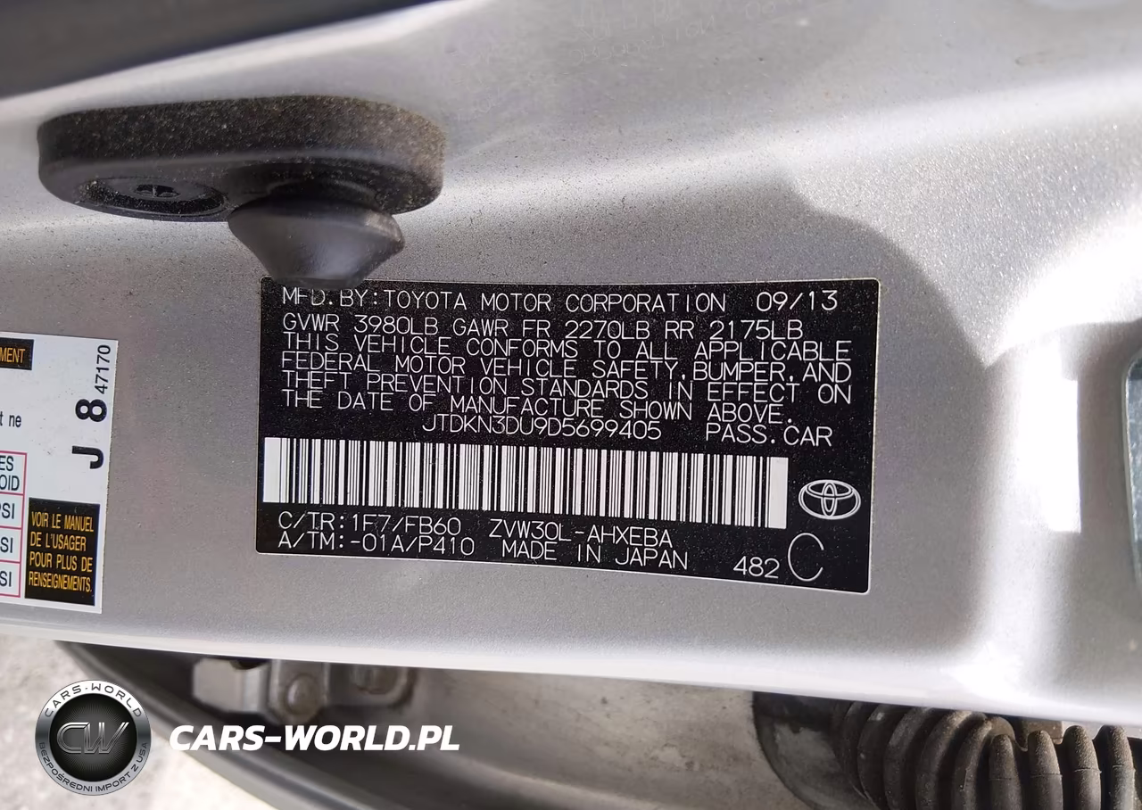 2013 Toyota Prius Two VIN:JTDKN3DU9D5699405 - 9