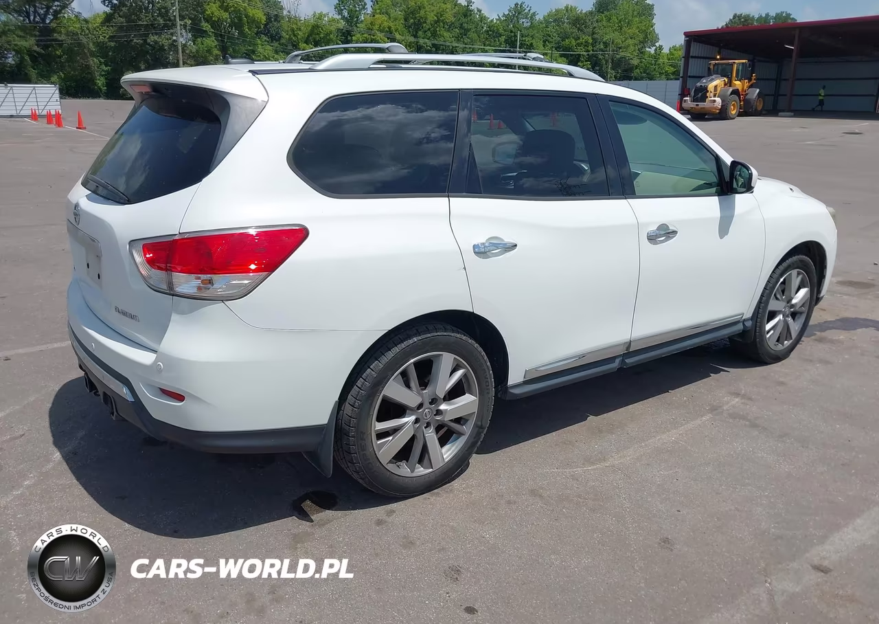 2013 Nissan Pathfinder Platinum VIN:5N1AR2MNXDC676676 - 4