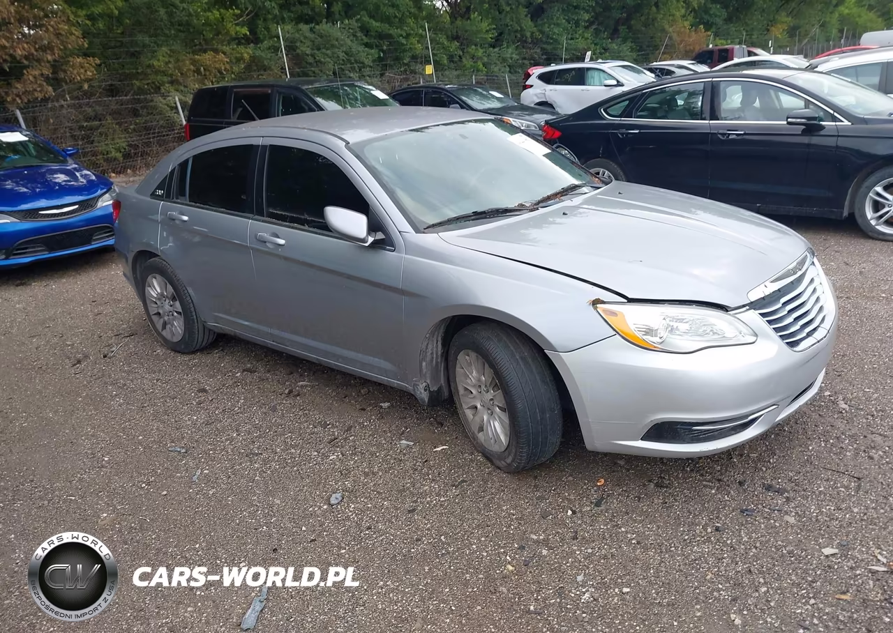 2013 Chrysler 200 Lx – zdjęcie 1 z 11