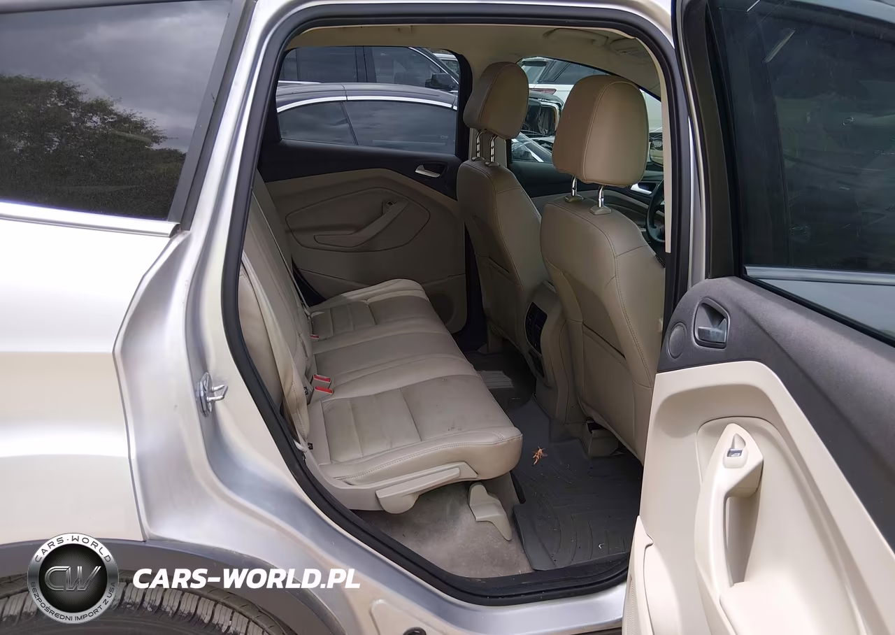 2016 Ford Escape Titanium VIN:1FMCU0JX5GUC34419 - 8