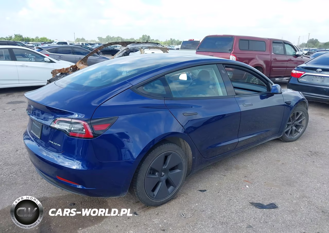 2023 Tesla Model 3 Long Range Dual Motor All-Wheel Drive VIN:5YJ3E1EB3PF392742 - 4