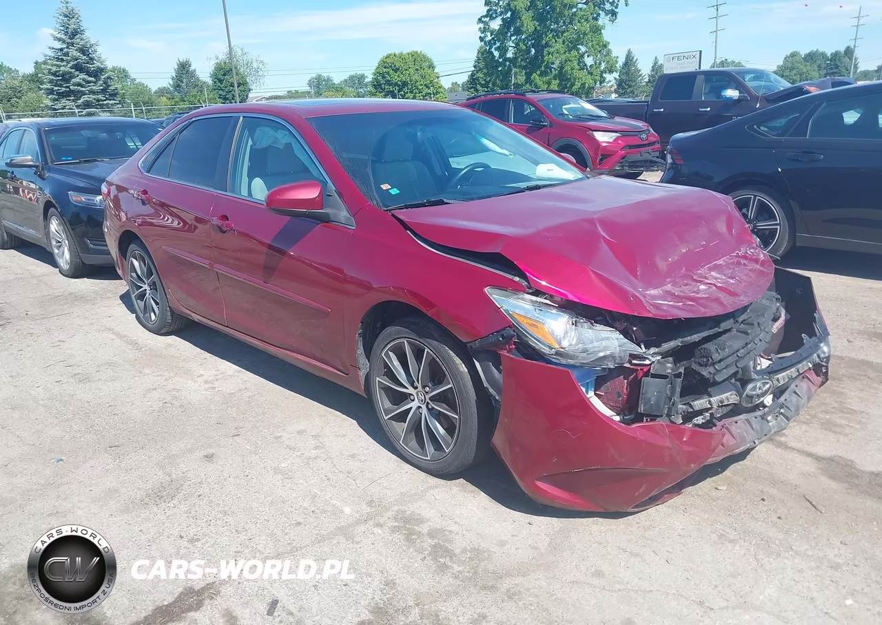 2015 Toyota Camry Xse – zdjęcie 1 z 16