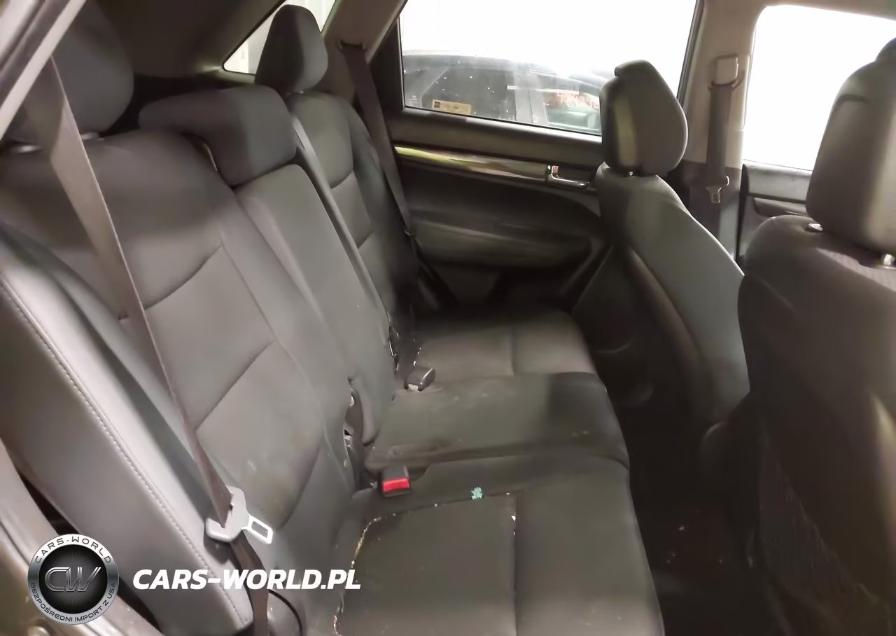 2011 Kia Sorento Lx VIN:5XYKT3A1XBG106137 - 8