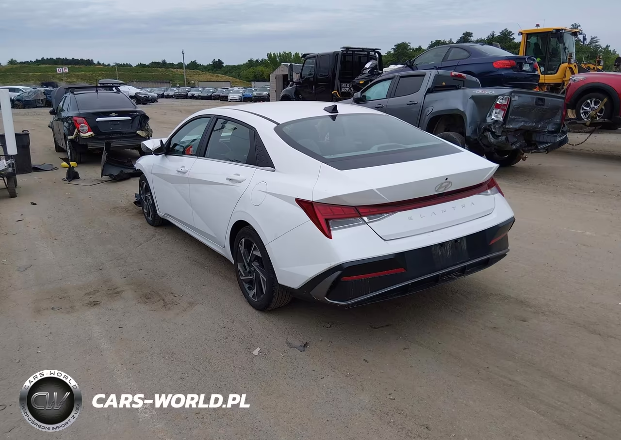 2024 Hyundai Elantra Sel VIN:KMHLS4DG1RU696553 - 3