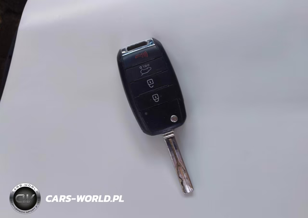 2017 Kia Soul + VIN:KNDJP3A55H7418598 - 11