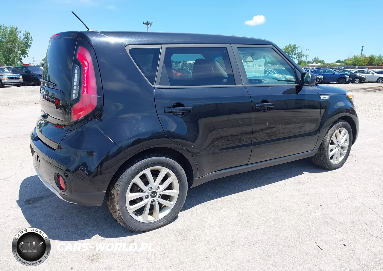 2017 Kia Soul + VIN:KNDJP3A55H7418598 - 4