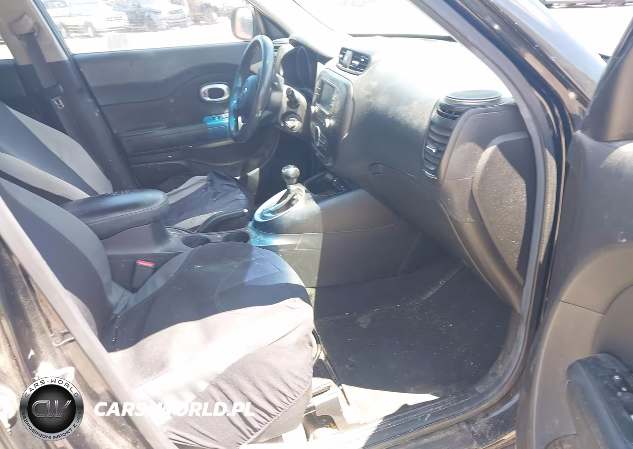 2017 Kia Soul + VIN:KNDJP3A55H7418598 - 5