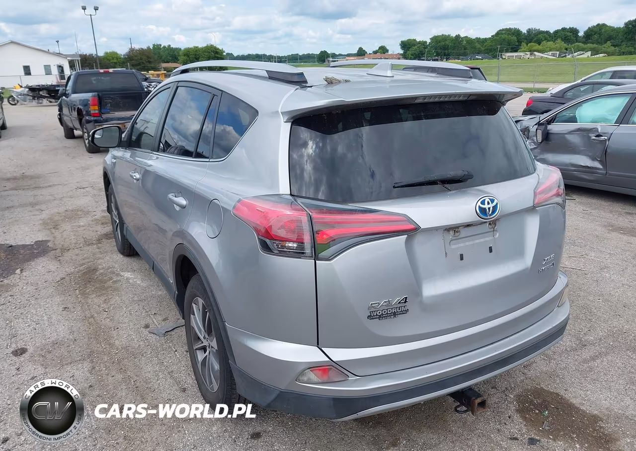2017 Toyota Rav4 Hybrid Xle VIN:JTMRJREV1HD079812 - 3