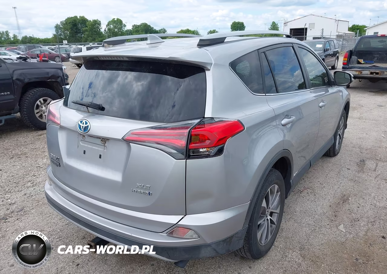 2017 Toyota Rav4 Hybrid Xle VIN:JTMRJREV1HD079812 - 4