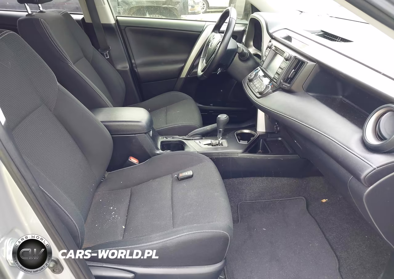 2017 Toyota Rav4 Hybrid Xle VIN:JTMRJREV1HD079812 - 5