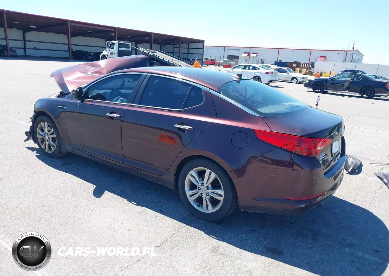 2013 Kia Optima Lx VIN:5XXGM4A78DG227740 - 3