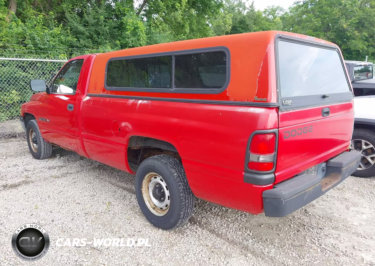 1994 Dodge Ram 1500 VIN:1B7HC16X9RS553719 - 3
